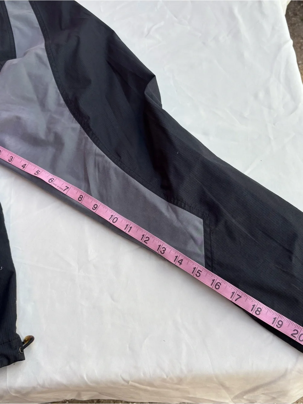 Vintage Nike Blue Black Windbreaker Unisex XL Jacket Embroidered